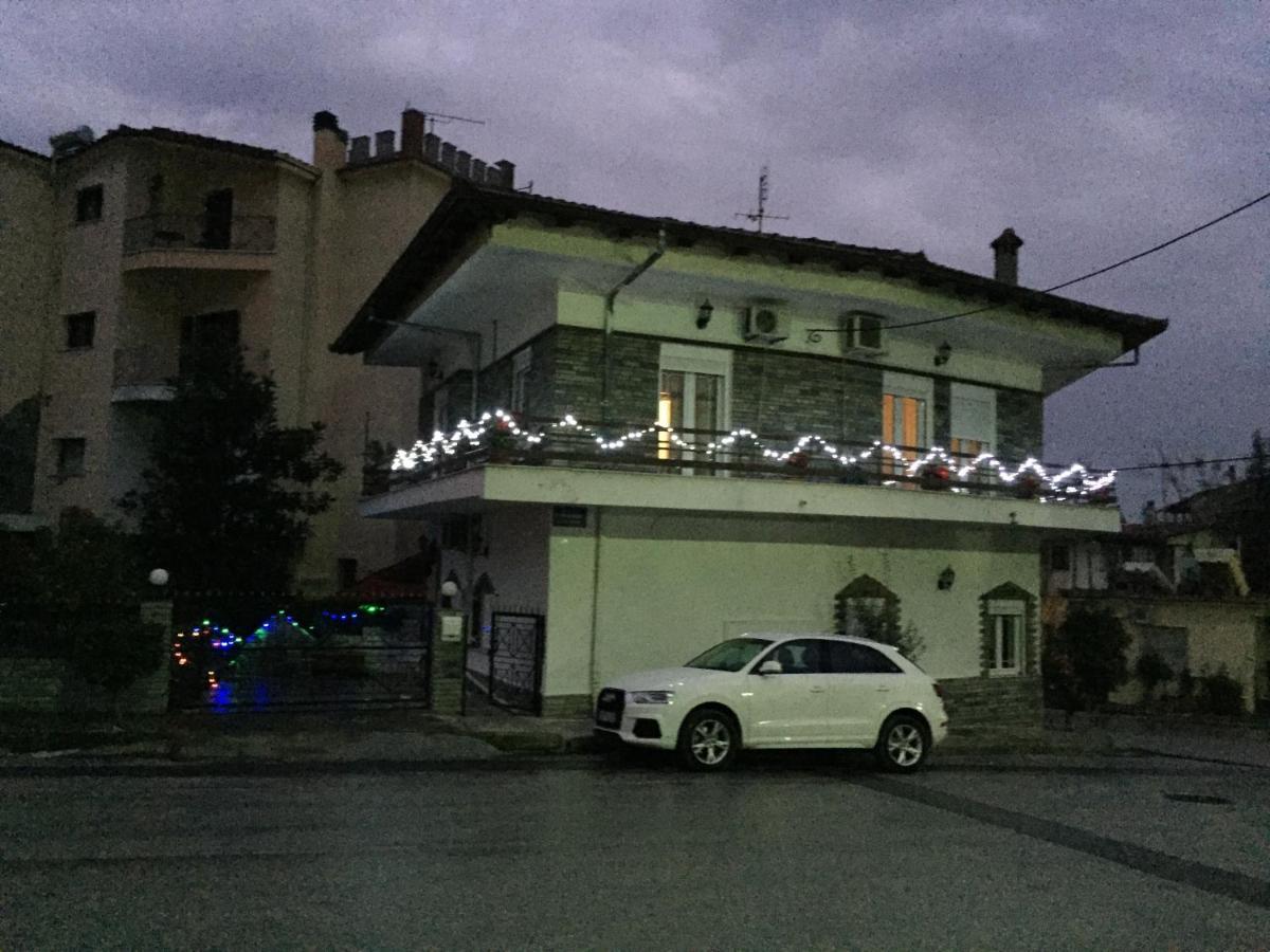 Апартаменты Efthimia House Meteora Калампака Экстерьер фото